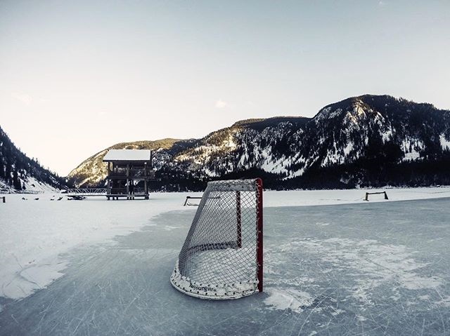 Pond hockey